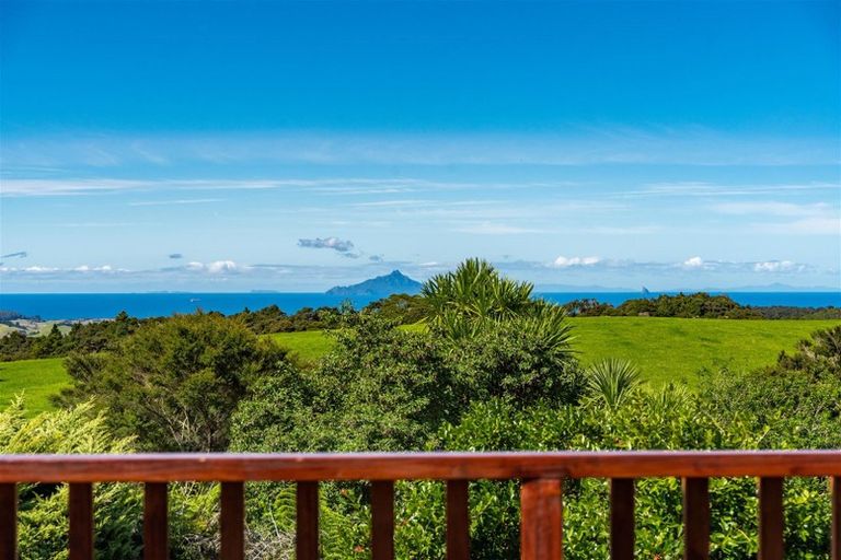 Photo of property in 41 Palmer Road, Waipu, 0582