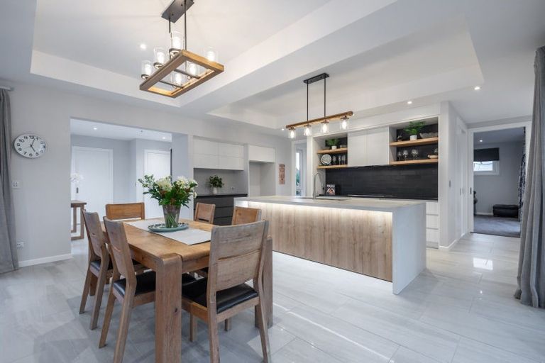 Photo of property in 1 Moemoea Place, Cambridge, 3434