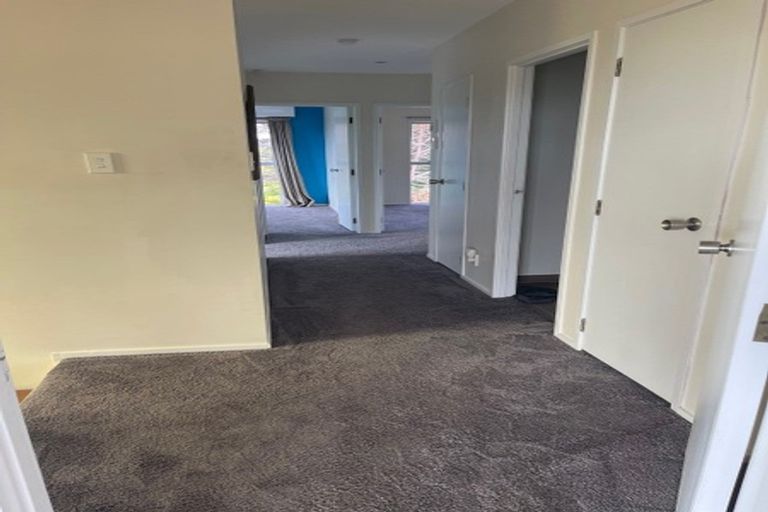Photo of property in 4 Geoffrey Road, Torbay, Auckland, 0630