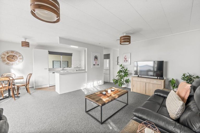 Photo of property in 2/183 Guppy Road, Taradale, Napier, 4112