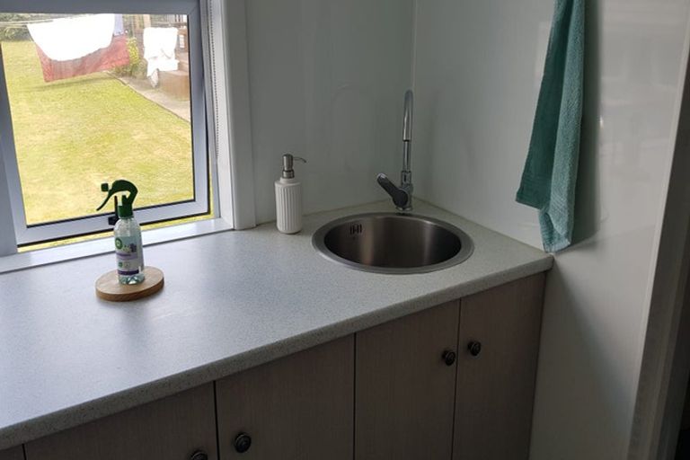 Photo of property in 15 Nichol Street, Heidelberg, Invercargill, 9812