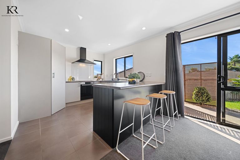 Photo of property in 77a Isabella Drive, Pukekohe, 2120