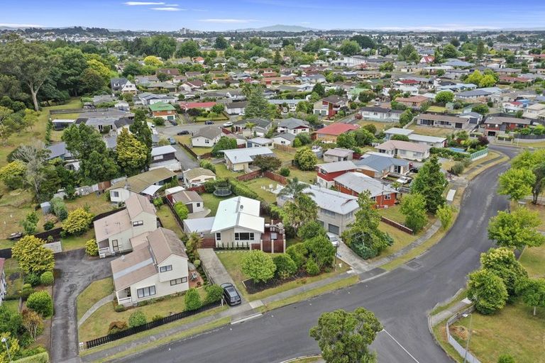 Photo of property in 11 Michael Avenue, Dinsdale, Hamilton, 3204