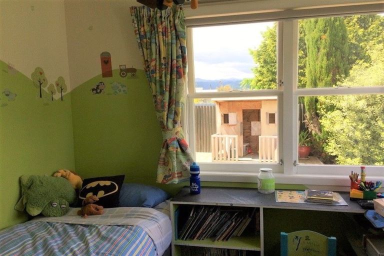 Photo of property in 18 Parsons Avenue, Levin, 5510