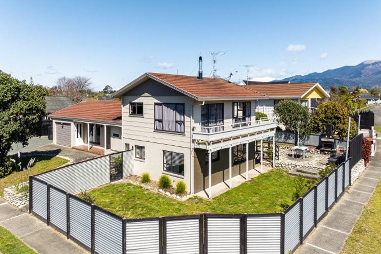 Photo of property in 11 Teece Drive, Motueka, 7120