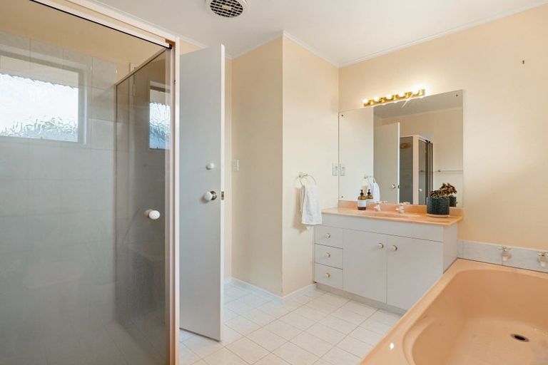 Photo of property in 21 Bains Avenue, Hamilton East, Hamilton, 3216