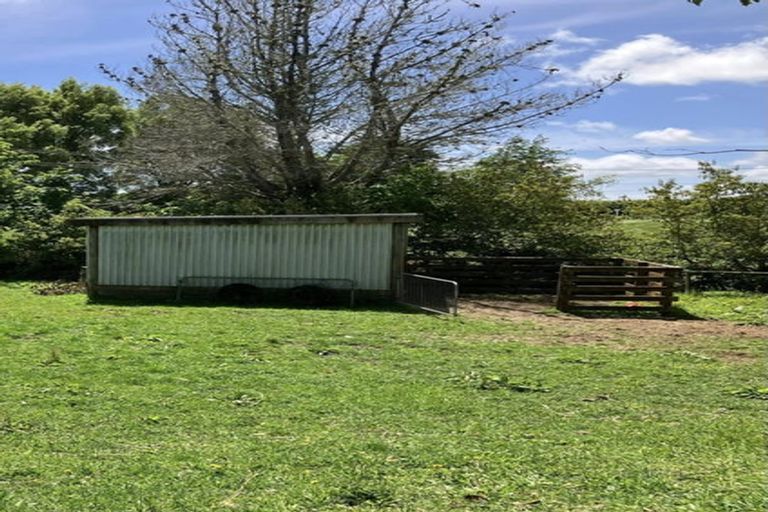 Photo of property in 92 Collingwood Street, Eltham, 4322