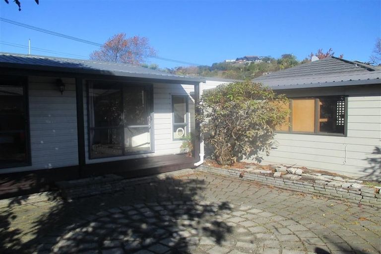 Photo of property in 53 Ngaio Street, Saint Martins, Christchurch, 8022