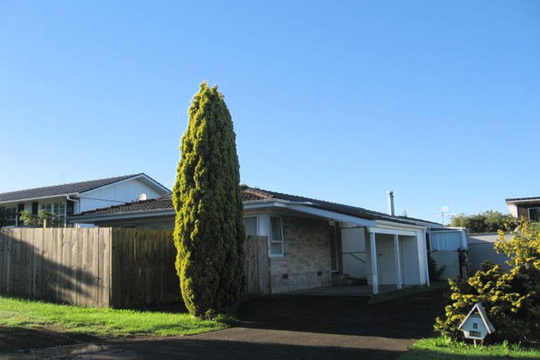 Photo of property in 2/349 Pakuranga Road, Pakuranga Heights, Auckland, 2010