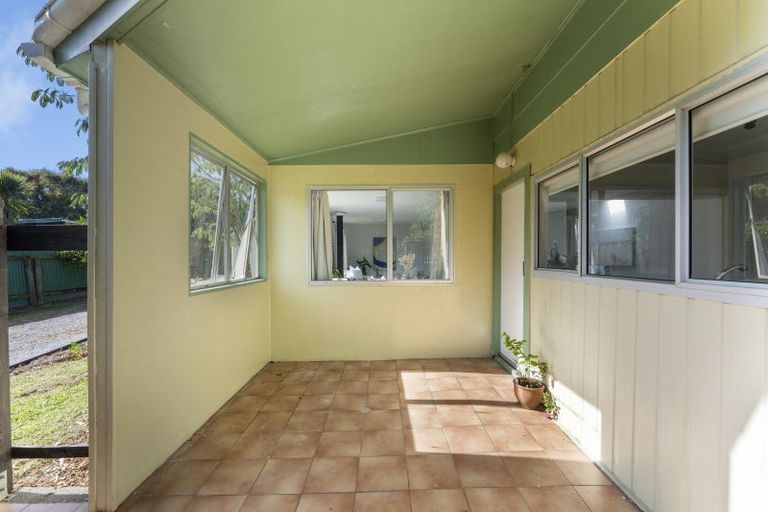 Photo of property in 46b Te Rauparaha Street, Otaki, 5512