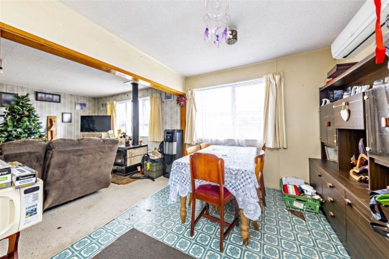 Photo of property in 85 Friedlanders Road, Manurewa, Auckland, 2102