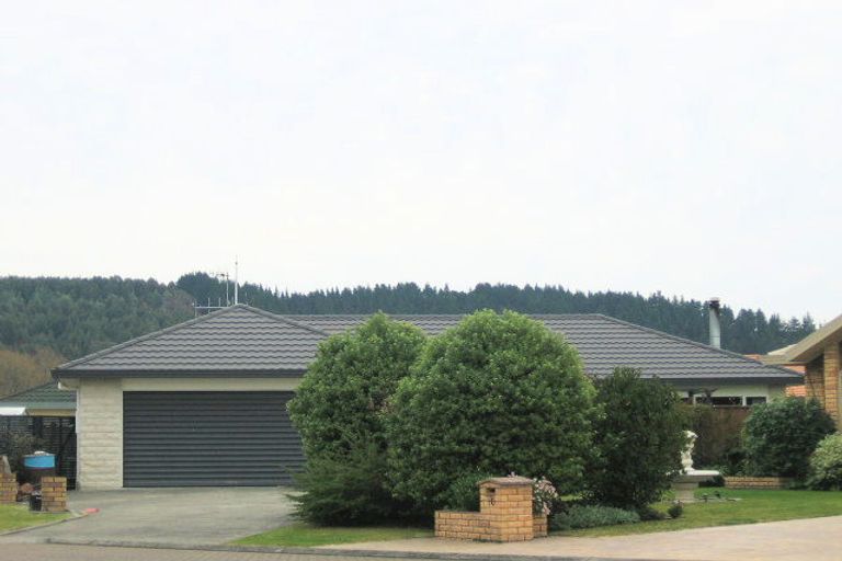 Photo of property in 12 Belgrave Place, Taradale, Napier, 4112