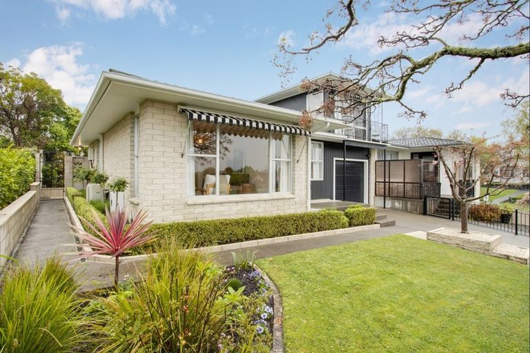 Photo of property in 4 Mchardy Street, Havelock North, 4130
