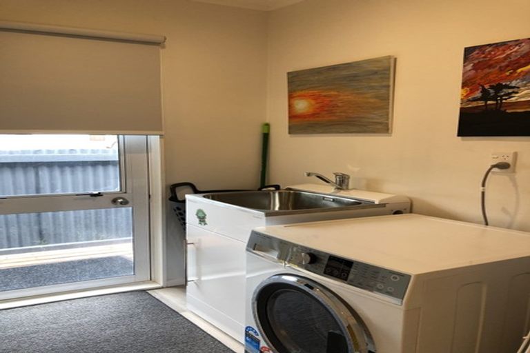 Photo of property in 22a Kapiti Road, Paraparaumu, 5032