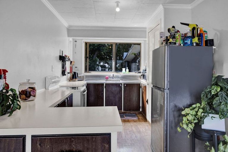 Photo of property in 70 Camberwell Road, Hawera, 4610