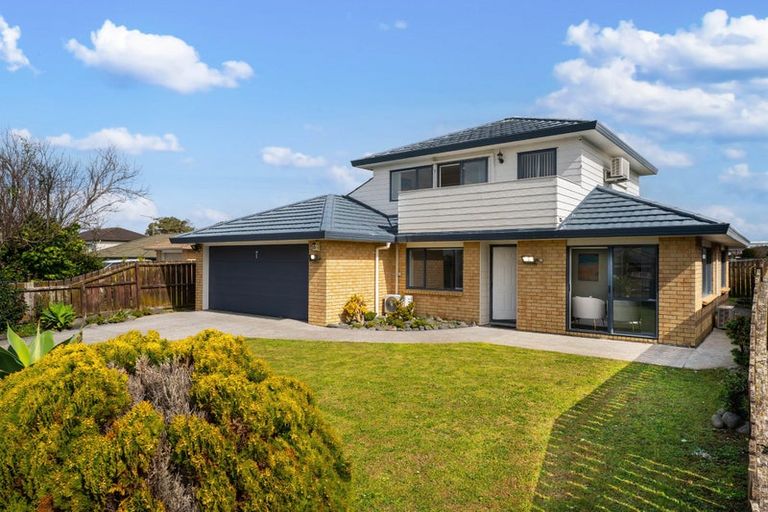 Photo of property in 17 Lolim Place, Favona, Auckland, 2024