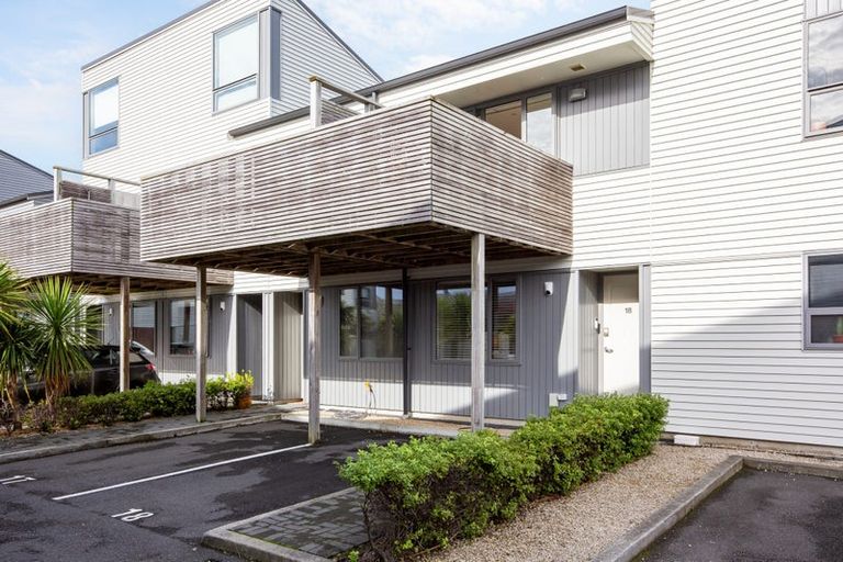 Photo of property in 18/31 Princess Terrace, Newtown, Wellington, 6021