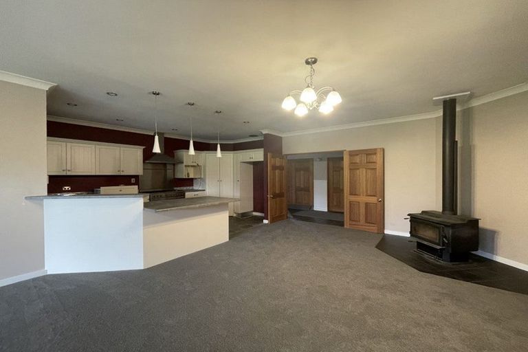 Photo of property in 256 Oreti Road, Otatara, Invercargill, 9879
