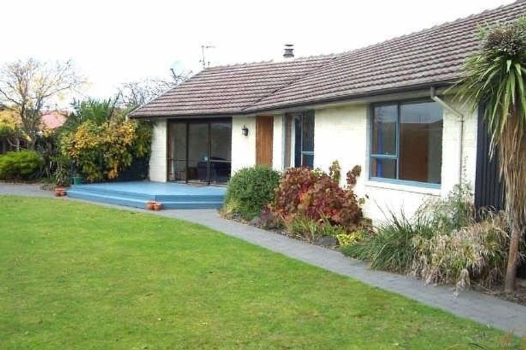 Photo of property in 29 Inwoods Road, Parklands, Christchurch, 8083