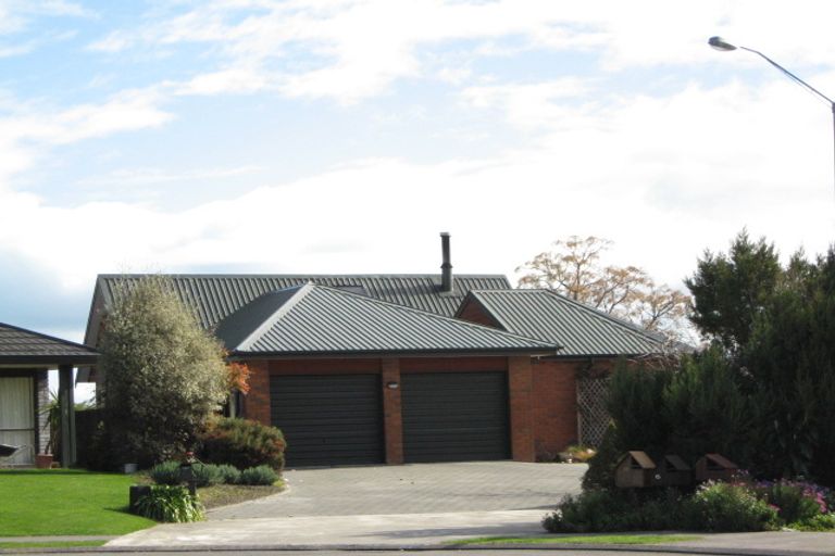 Photo of property in 15 Chestnut Court, Havelock North, 4130