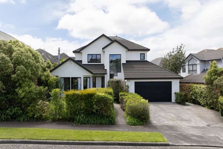 Photo of property in 4 Waverton Terrace, Churton Park, Wellington, 6037