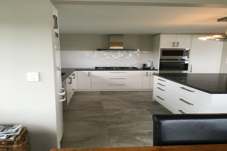 Photo of property in 1/42 Sunrise Avenue, Mairangi Bay, Auckland, 0630