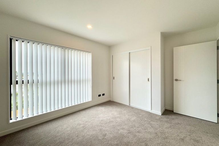 Photo of property in 2/30 Wellesley Road, Mangere Bridge, Auckland, 2022