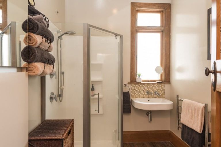 Photo of property in 192 Riverlaw Terrace, Saint Martins, Christchurch, 8022