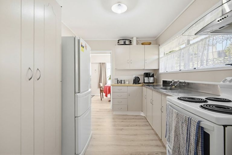Photo of property in 15 Camden Place, Pukete, Hamilton, 3200