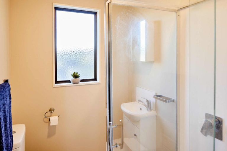 Photo of property in 56 Mercury Way, Whitby, Porirua, 5024