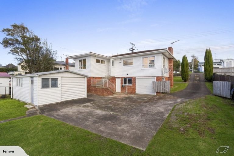 Photo of property in 97 Sunnybrae Road, Hillcrest, Auckland, 0627
