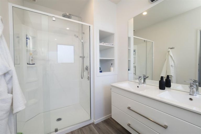 Photo of property in 9 Penbury Close, Huntingdon, Ashburton, 7774