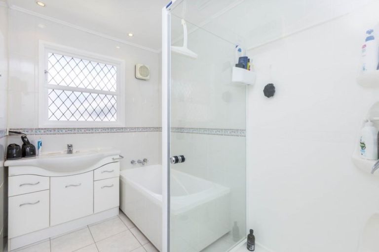 Photo of property in 69 Thomas Street, Stokes Valley, Lower Hutt, 5019