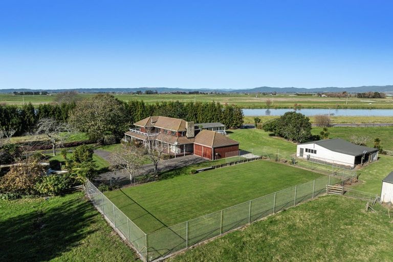 Photo of property in 9 Moore Road, Thornton, Whakatane, 3194
