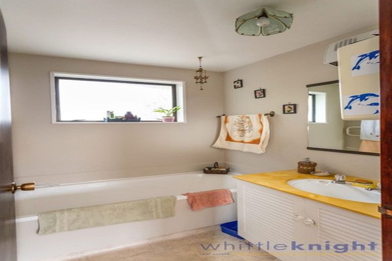 Photo of property in 12 Flaxwood Lane, Waltham, Christchurch, 8023