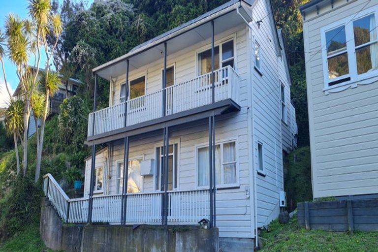 Photo of property in 36 Holloway Road, Aro Valley, Wellington, 6021