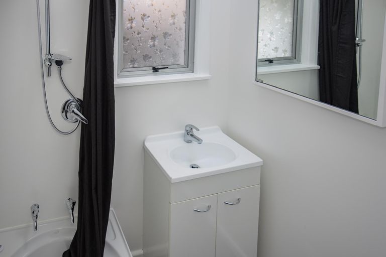 Photo of property in 3 Teviot Street, Oamaru North, Oamaru, 9400