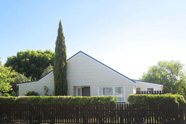 Photo of property in 36 Pensacola Crescent, Broomfield, Christchurch, 8042