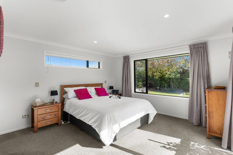 Photo of property in 9 Woodlaw Crescent, Prebbleton, 7604