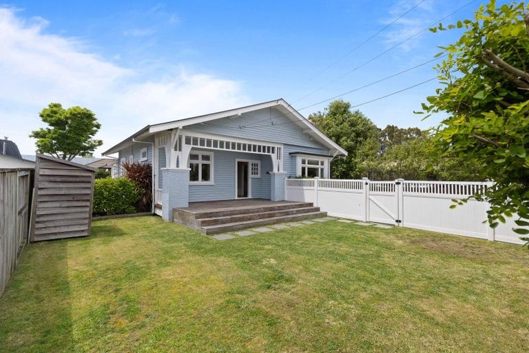 Photo of property in 932 Heaphy Terrace, Fairfield, Hamilton, 3214