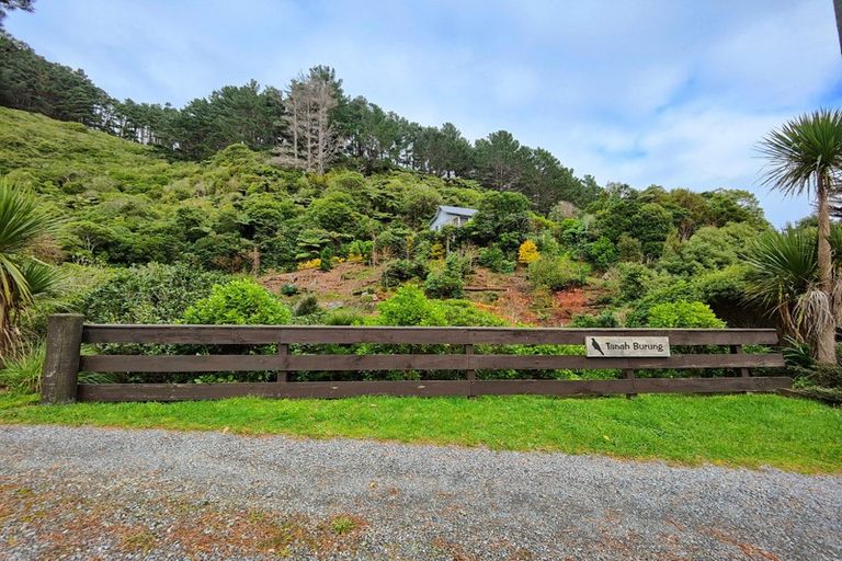 Photo of property in 183 South Karori Road, Karori, Wellington, 6012