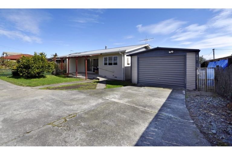 Photo of property in 2/11 Manson Avenue, Stoke, Nelson, 7011