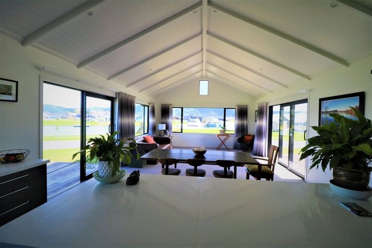 Photo of property in 70 Leeward Drive, Whitianga, 3510