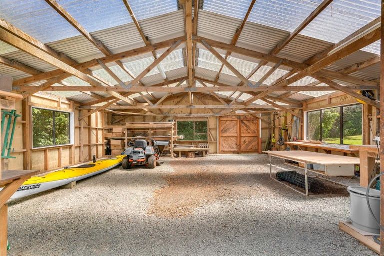 Photo of property in 915 State Highway 14, Maungatapere, Whangarei, 0179