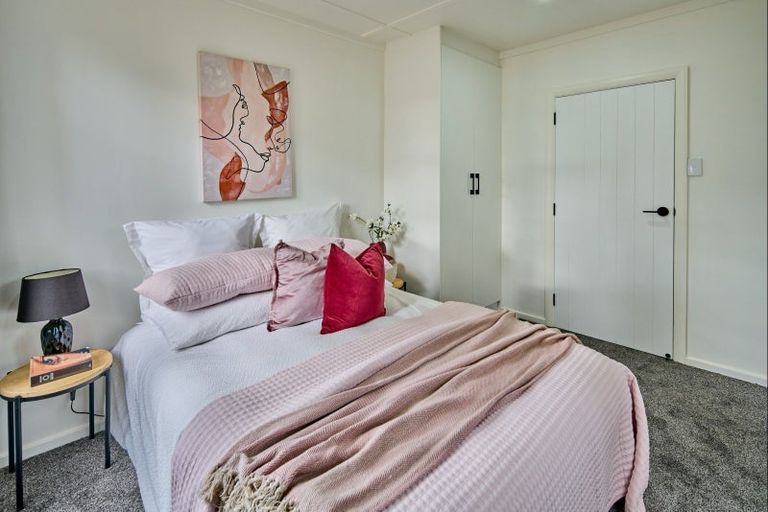 Photo of property in 62 Waddington Drive, Naenae, Lower Hutt, 5011