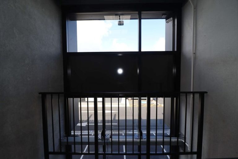 Photo of property in 14 Orawahi Road, Glenbrook, 2681