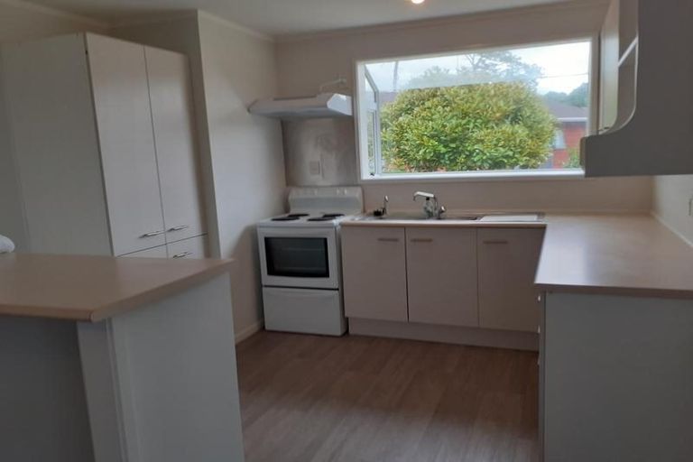 Photo of property in 3 Oakhaven Place, Ranui, Auckland, 0612