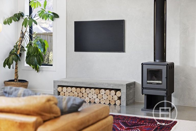 Photo of property in 61 Drysdale Road, Jacks Point, 9371