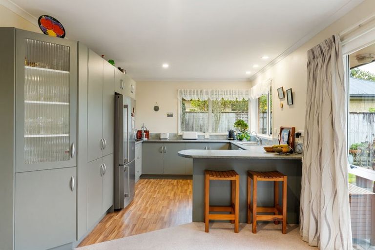 Photo of property in 29 Saint James Drive, Huntington, Hamilton, 3210