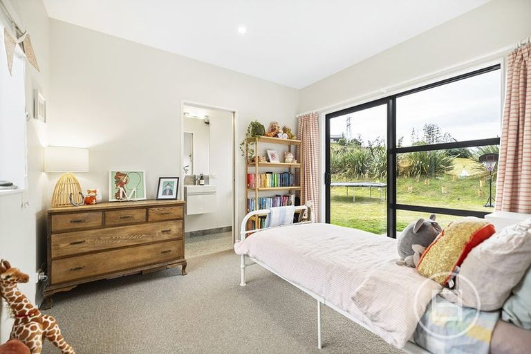 Photo of property in 50 Judge And Jury Drive, Lake Hayes, Queenstown, 9304